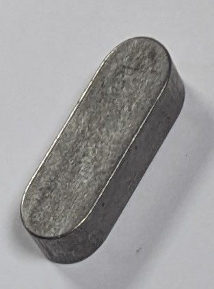 T-6885A-8x7x25 - ZUMMO P C/N COTTER 8X7X25 DIN-6885A R2(L11-S3)