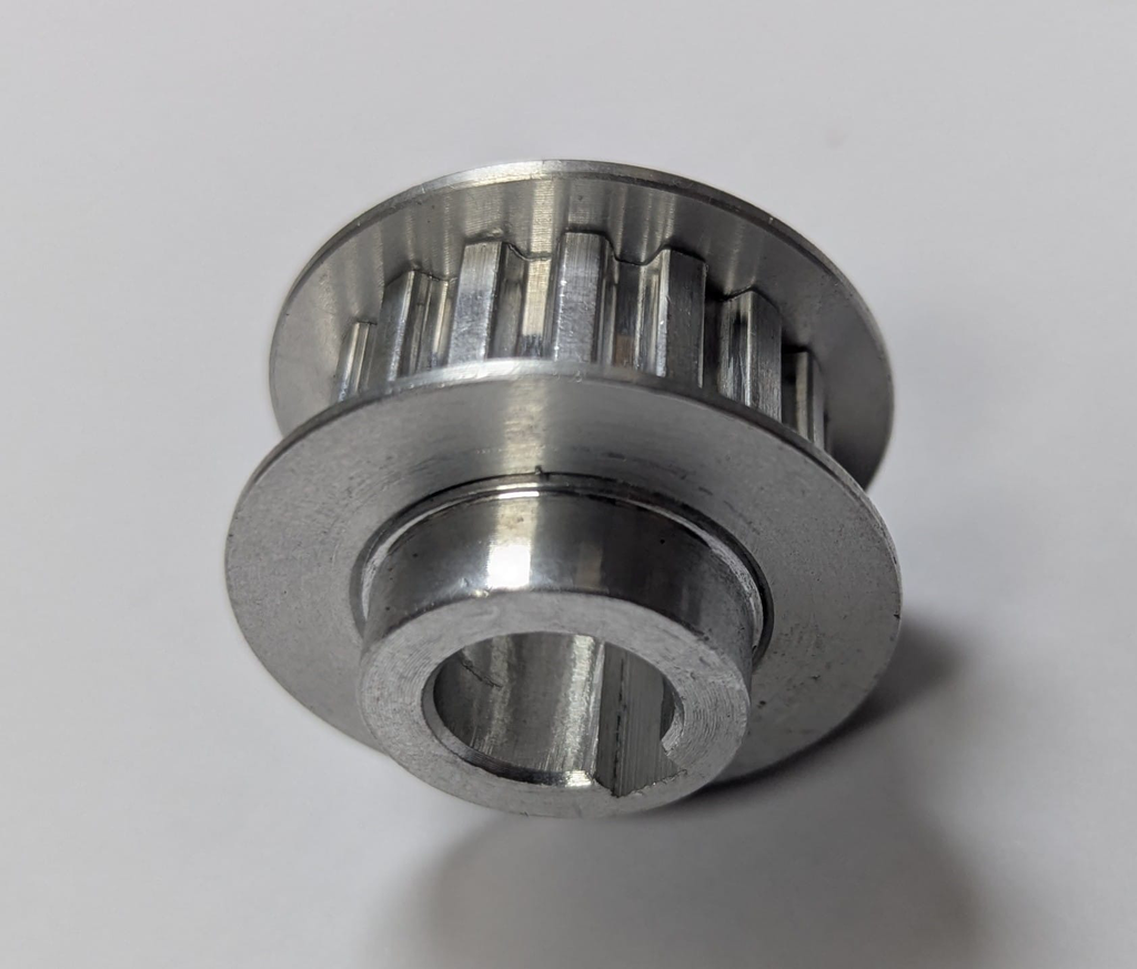0504004A - ZUMMO MOTOR POLEY (16 XL 037) R2(L11-S3)
